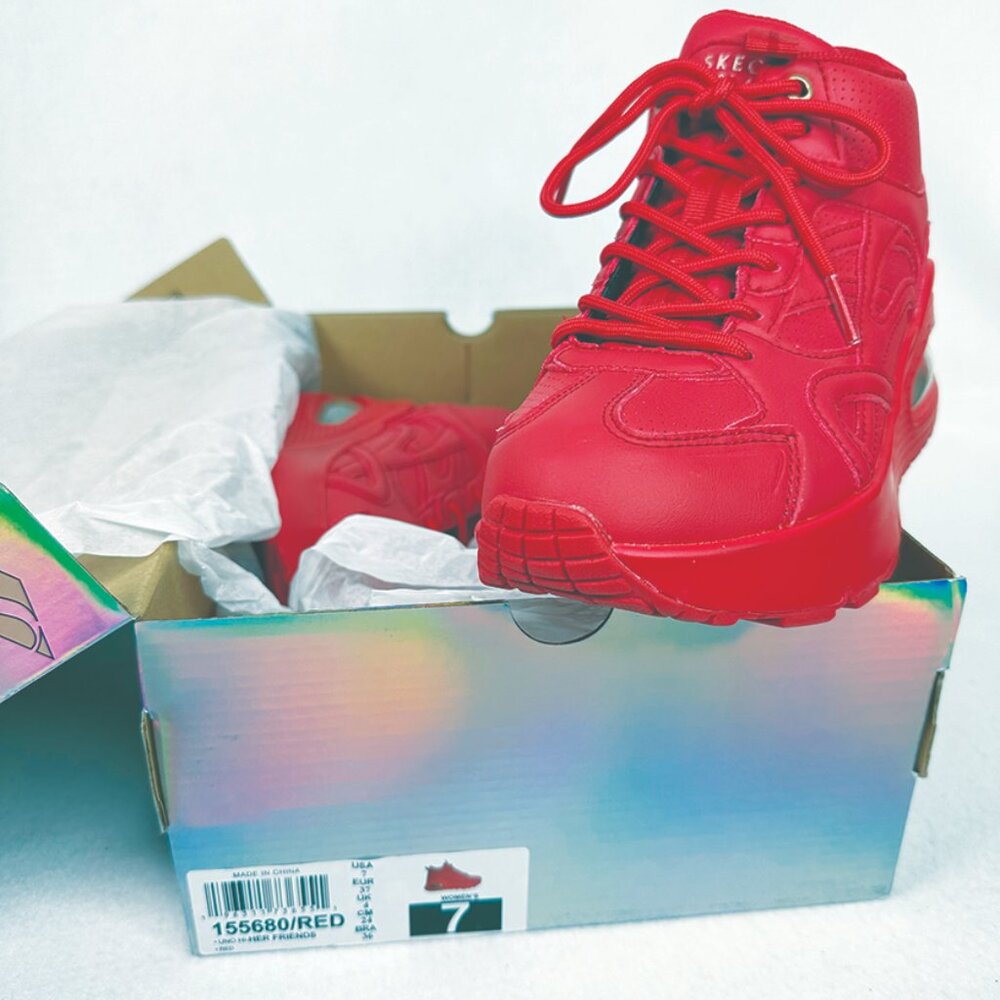 NEW Red Skechers Women's Uno Hi Size 7 Sneaker Tennis Athletic Walking - Picture 2 of 14